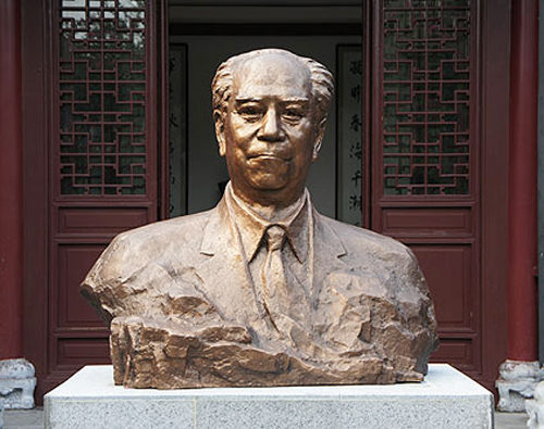 肖像雕塑