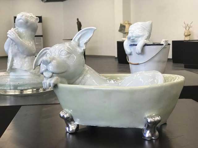全國(guó)高校畢業(yè)生優(yōu)秀雕塑作品展暨首屆工藝品全球購(gòu)在滬啟幕