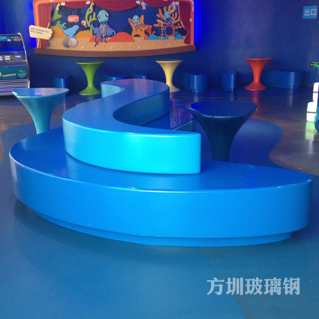 玻璃鋼家具這些優(yōu)點你知道嗎？