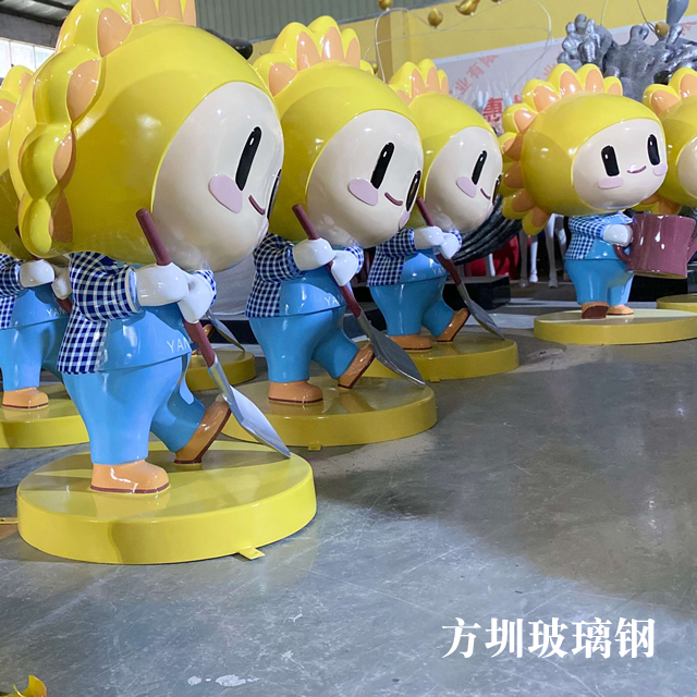 玻璃鋼人物雕塑通常使用哪些類型的模具？