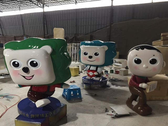 當(dāng)卡通IP遇見玻璃鋼定制雕塑如何為想象賦形？