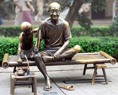 鑄銅雕塑乘涼